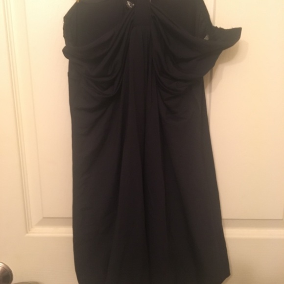 Buffalo. Halter top. Trapeze style bubble hem. - Picture 2 of 4